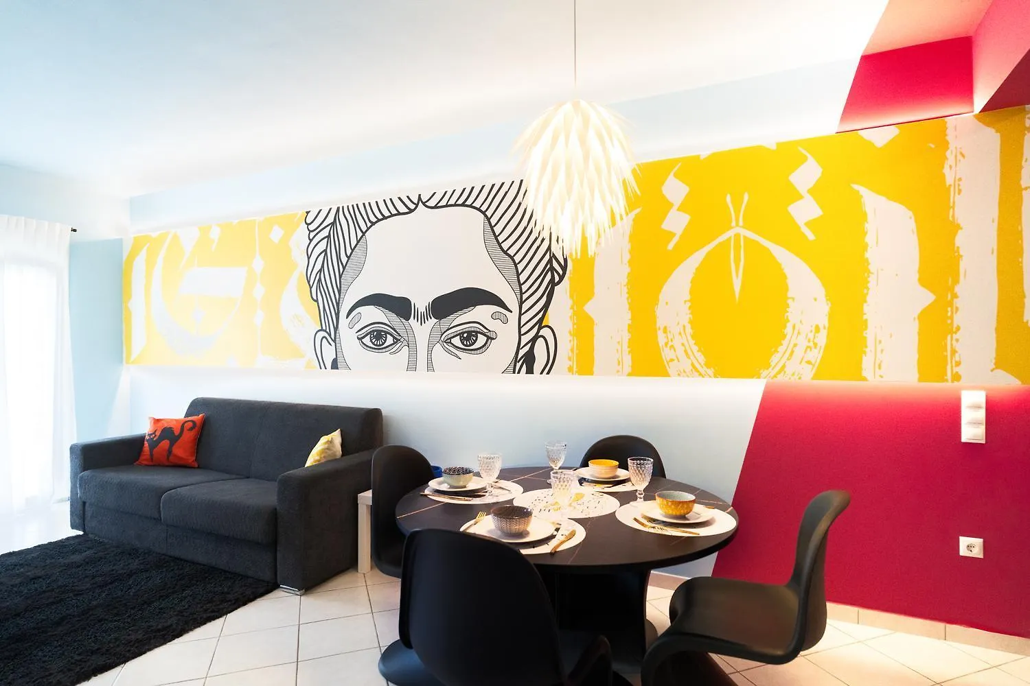 The Muse Central Flat In Thessaloniki Just A Few Steps Away From All Museums And Helexpo Daire
